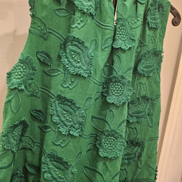 Abbey Glass Green 3D Floral Solid Sleeveless High Neck Top Size S - Picture 4 of 9